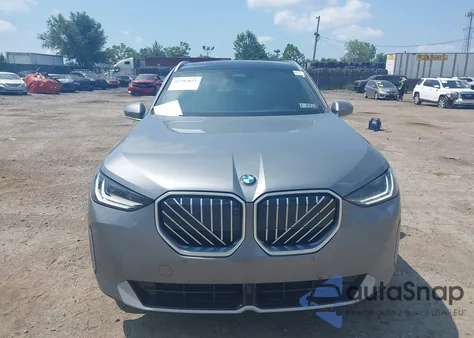 2025 BMW X3 30 xDrive z USA, uszkodzony, nr VIN 5UX53GP04S9Z59796